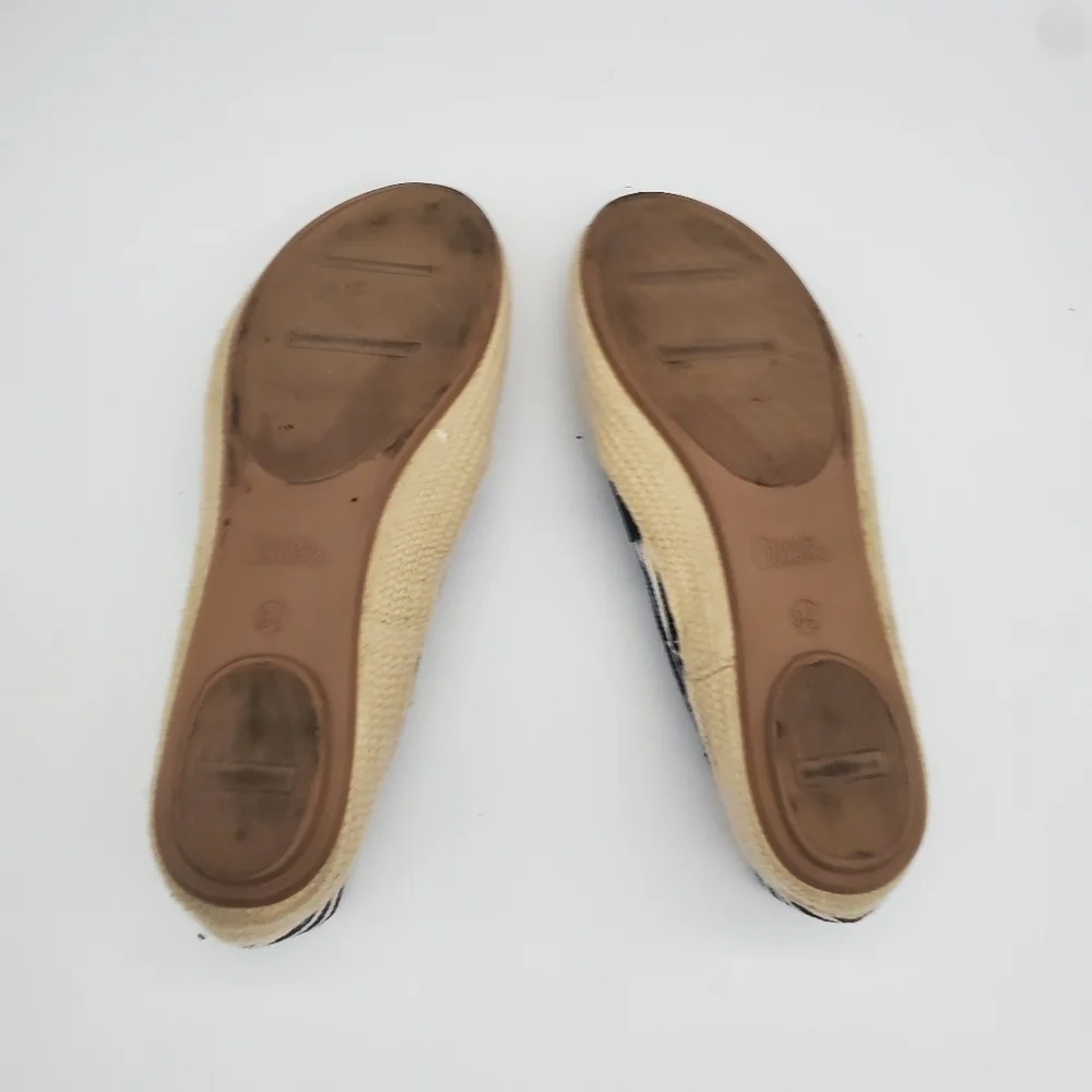 Mia Fabbiolla Striped  Espadrilles Slip-on Shoes Navy Women's 9.5 Shoes